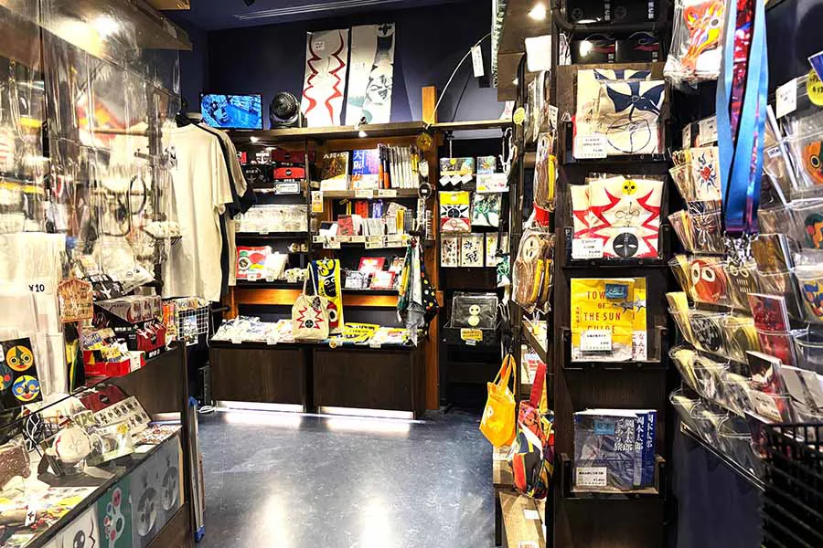 太陽の塔のグッズを買いに…太陽の塔ミュージアムショップで大調査！