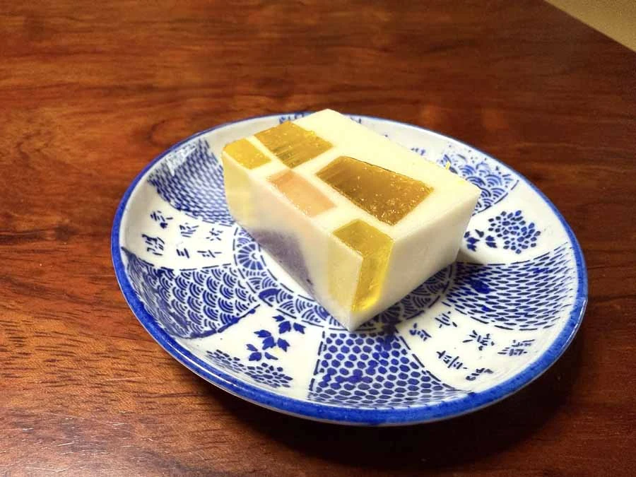 UCHUのフルーツ白ようかん