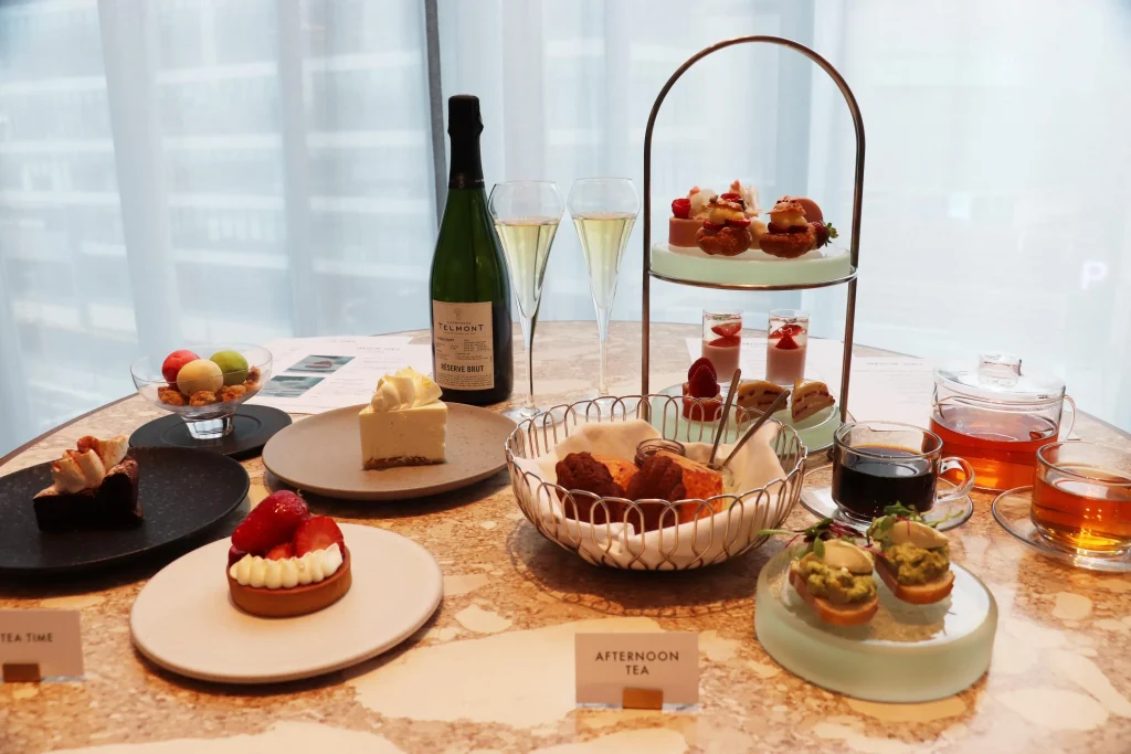 グラングリーン大阪　グランレスパイア