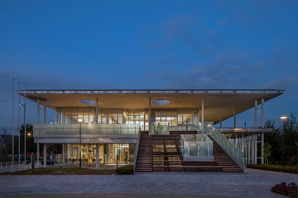 健都ライブラリー外観