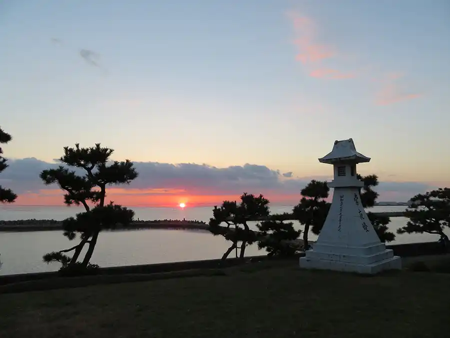 明石魚住住吉神社　夕暮れ時の風景