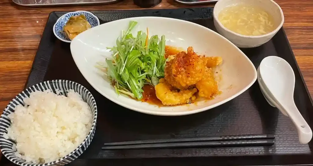 華や江坂店　エビの北京風唐辛子甘酢セット