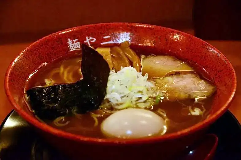 麺や 二鷹　中華そば