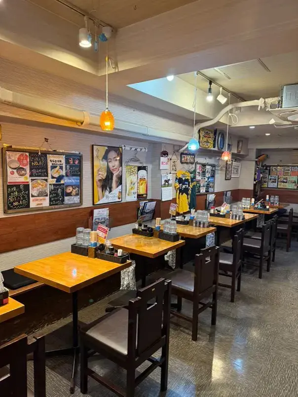 讃岐うどん四八　内観