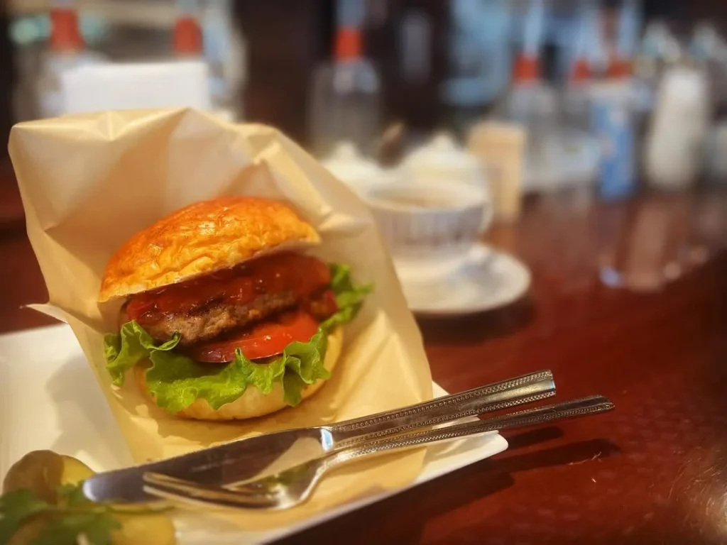 ヒロコーヒー本店　麦蔵バーガー