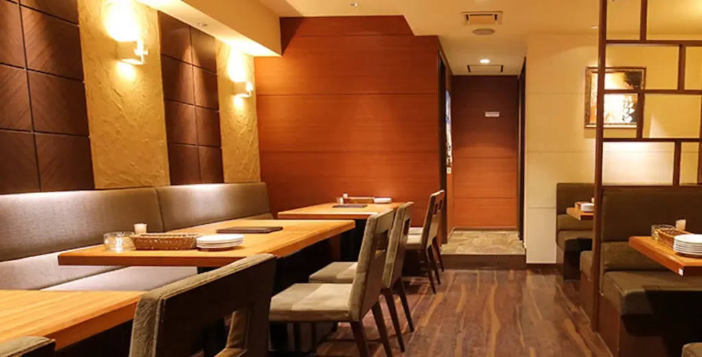 ザ・パーティー_内観