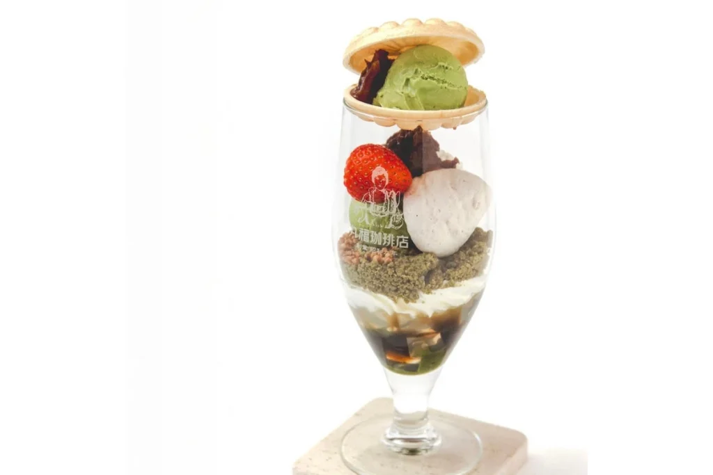 グラングリーン丸福珈琲　限定パフェ