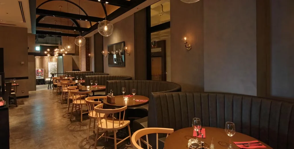 オービカ モッツァレラバー 梅田店_内観