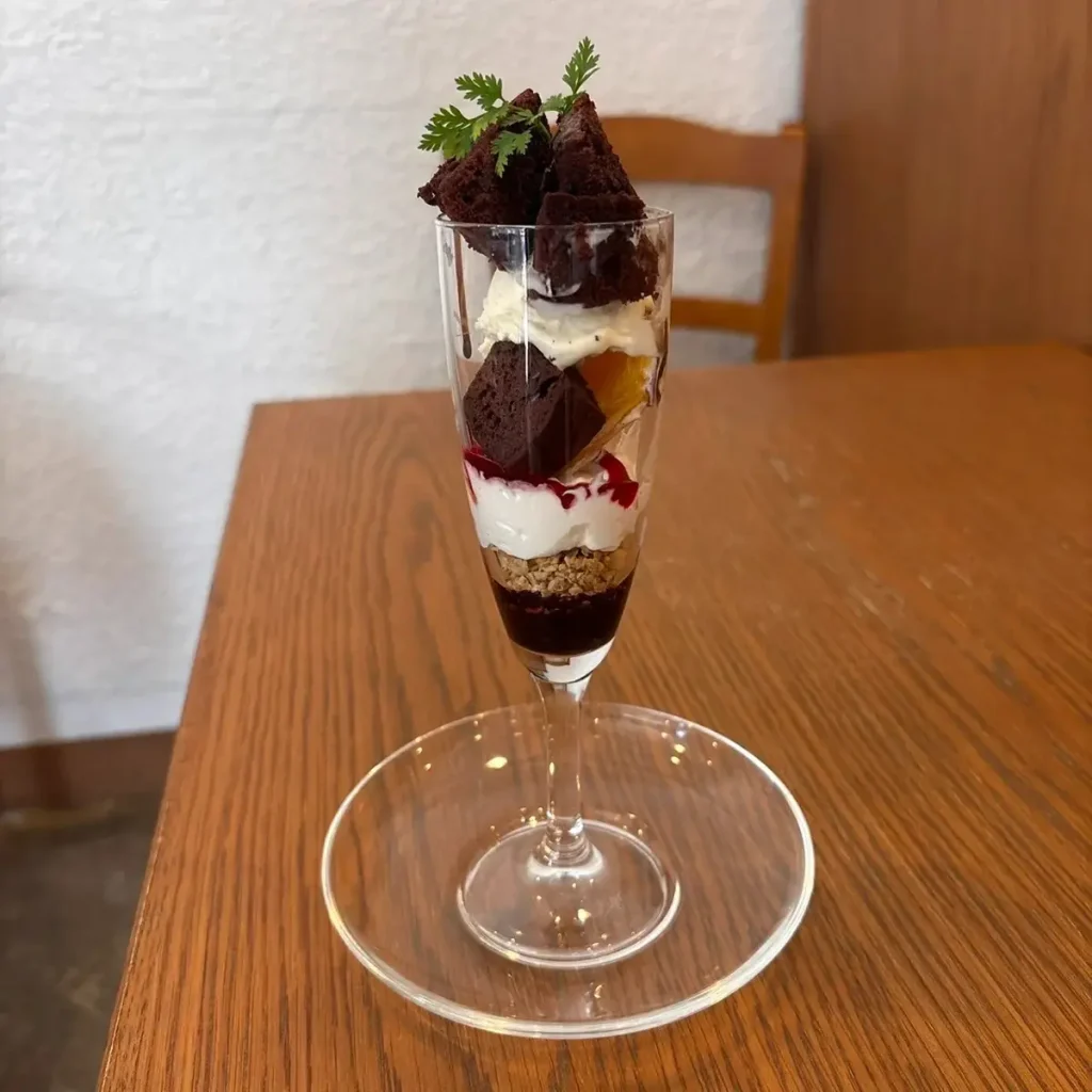 Café&Bal Magis（カフェアンドバル マジス） チョコレートのミニパフェ