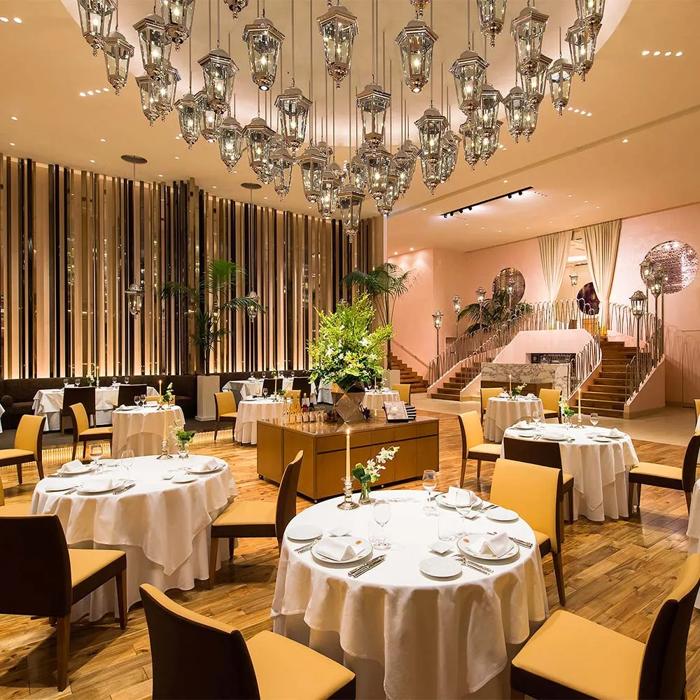 非日常感を味わうハービスプラザのレストラン。和洋中の人気店がそろう。