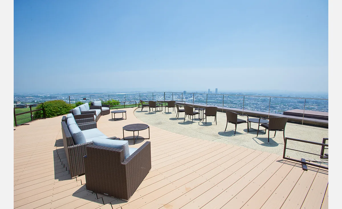 箕面「山荘 風の杜」で、ウイスキー＆梅酒＆スイーツで心を満たす新サービス登場！