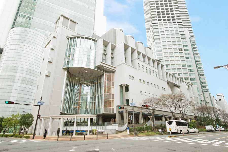 梅田の建築シリーズ① クラシックラグジュアリーな内装デザインを楽しむ。ハービスPLAZA ENT