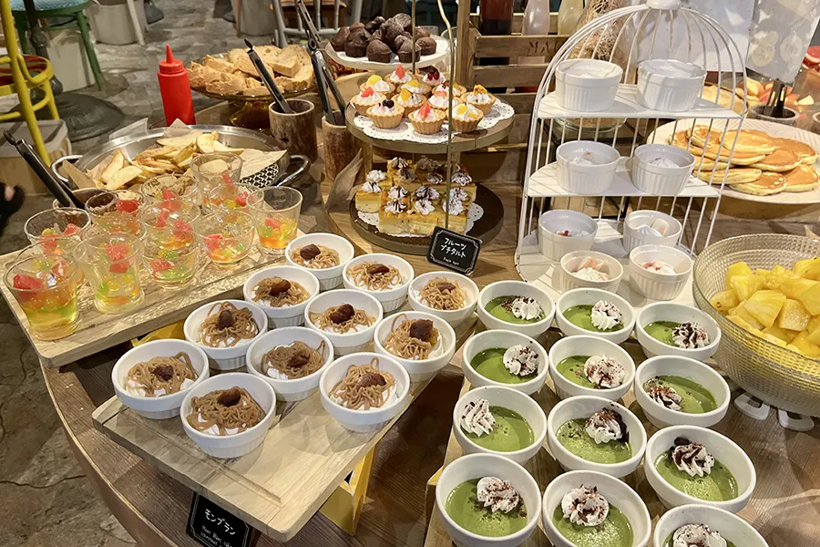 メルカパーラールクア大阪店のビュッフェのデザート