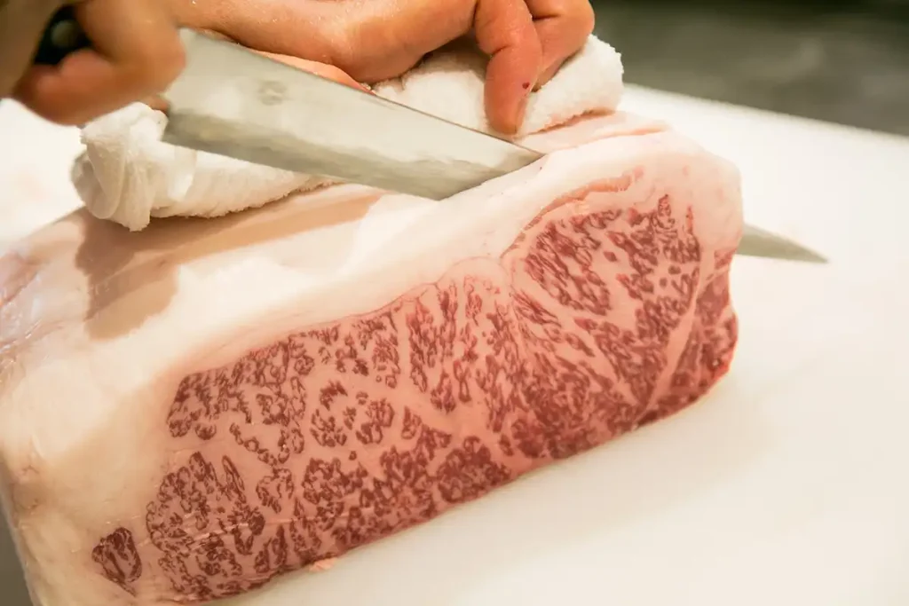 板前焼肉一笑　江坂店　肉カット