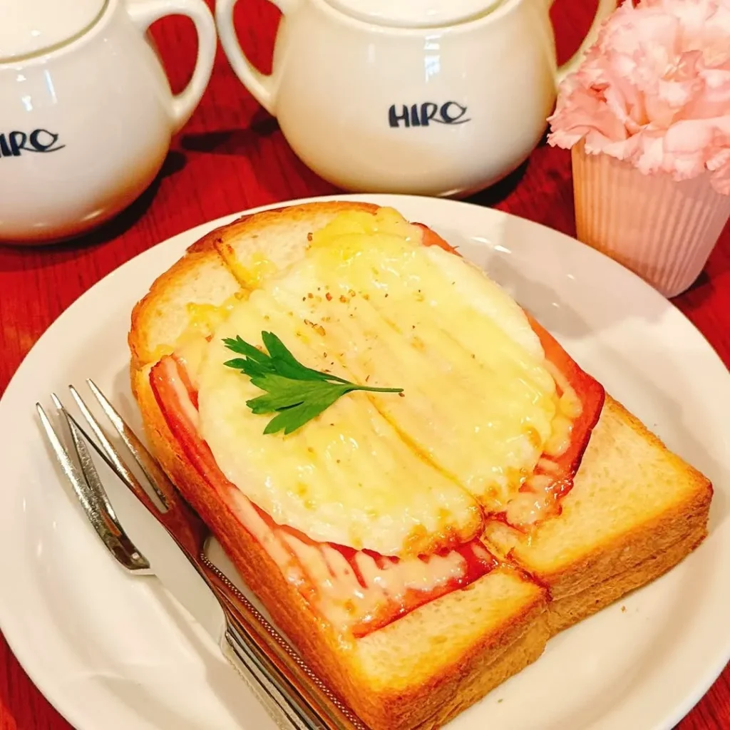 ヒロコーヒー本店　ハムエッグトースト
