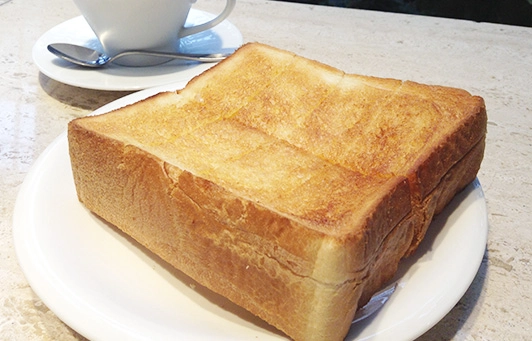 KIZASHI　厚切角食バタートースト