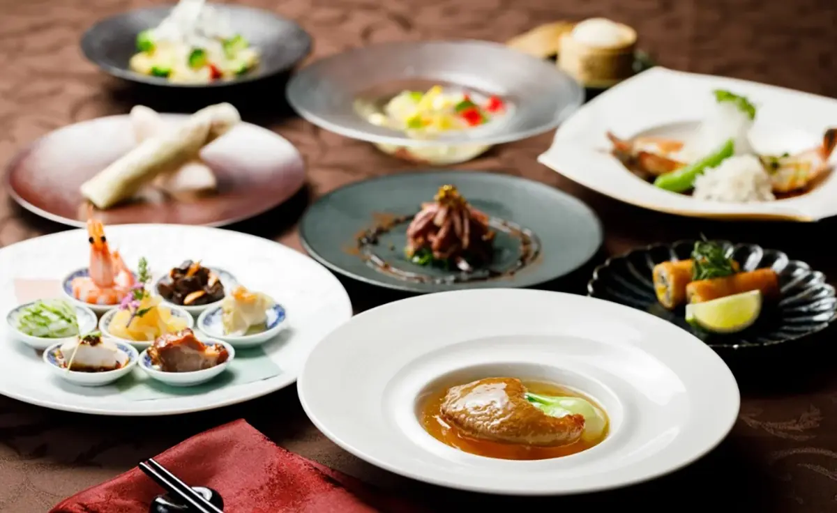 江坂で中華を食べるならココ！高級店から人気ラーメンまでそろう。