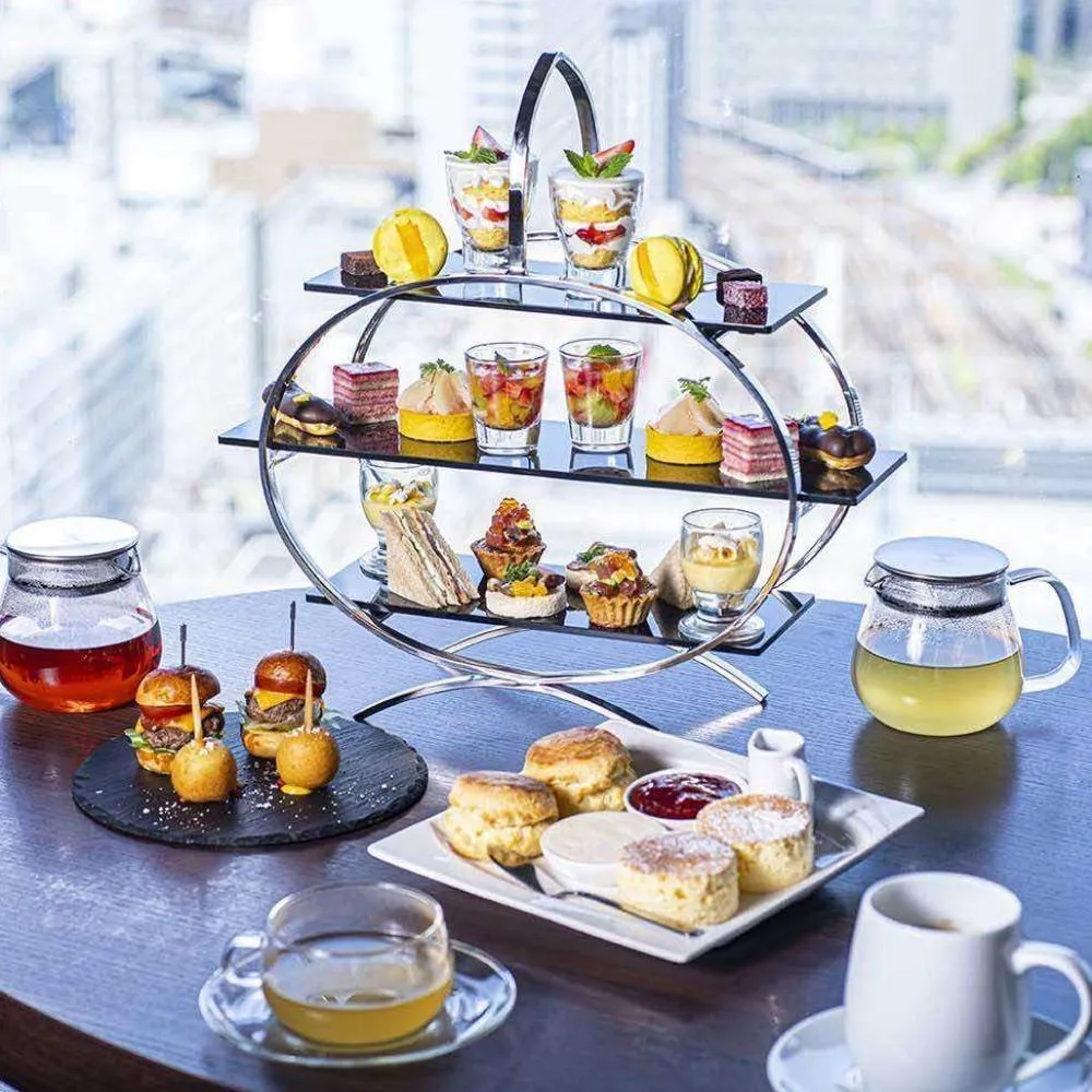 belladiningcafeの桃のアフタヌーンティー