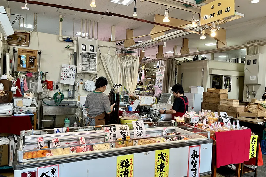 天満市場お漬物「田村商店」の外観