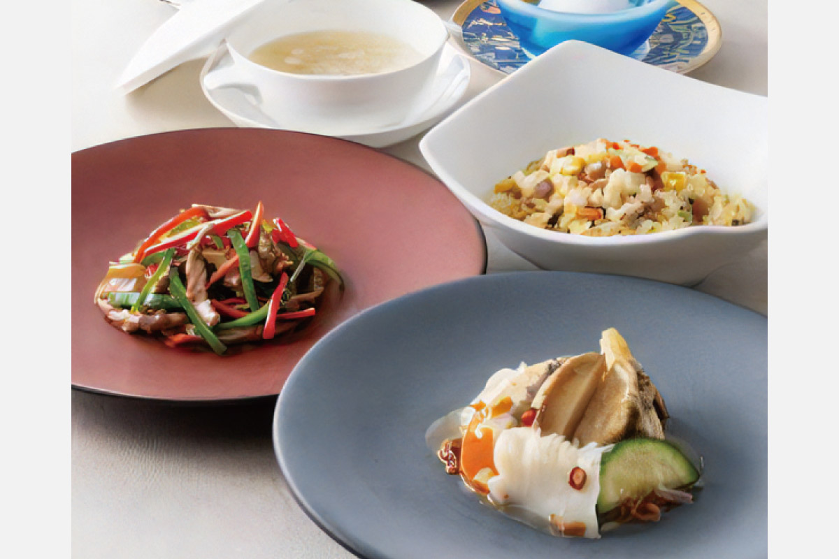 メインが選べる中国料理コースを堪能。ホテル阪急インターナショナルでSポイントを使って豪華ランチ！