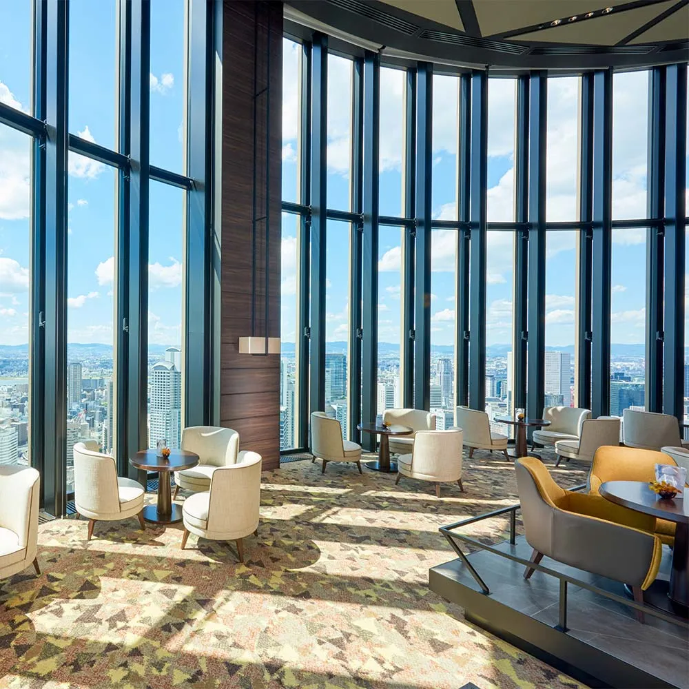 40 Sky Bar & Lounge 　内観