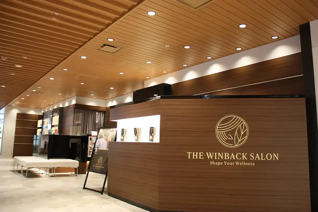 THE WINBACK
SALON3