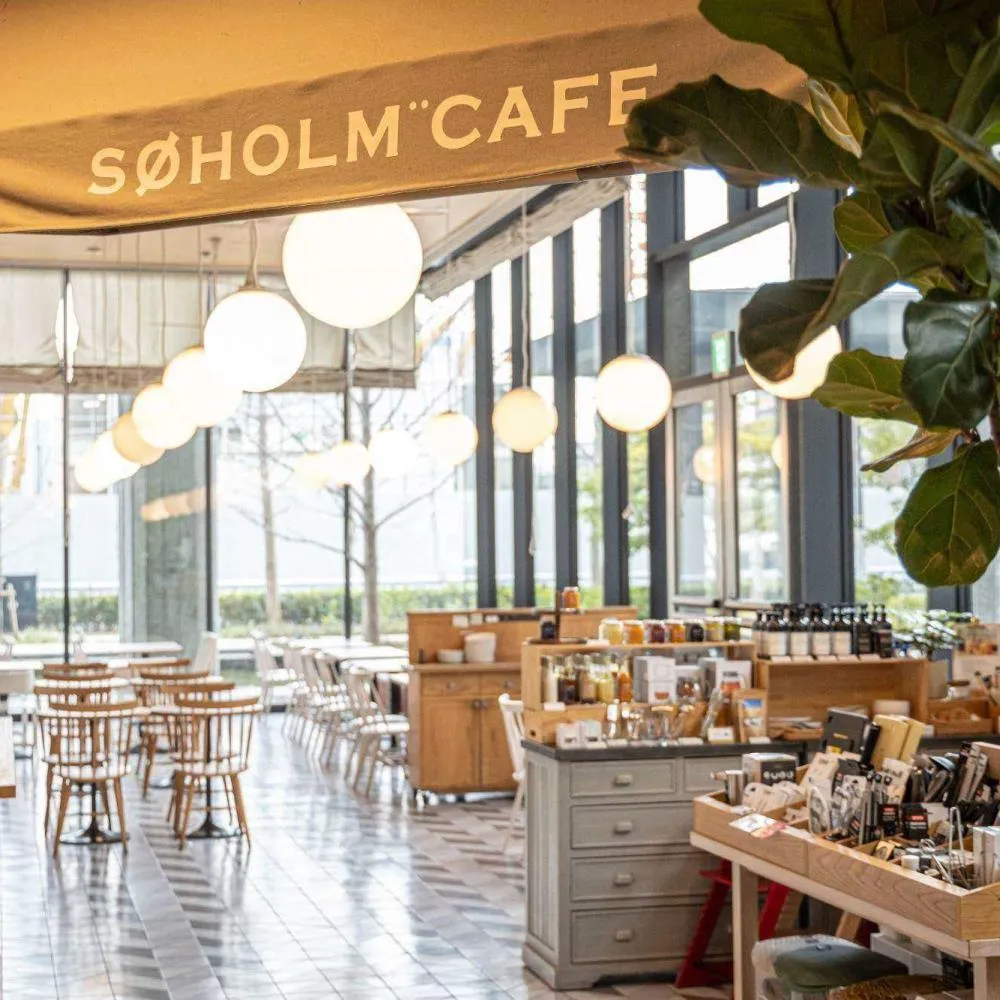 SOHOLM CAFE＋DINING　内観