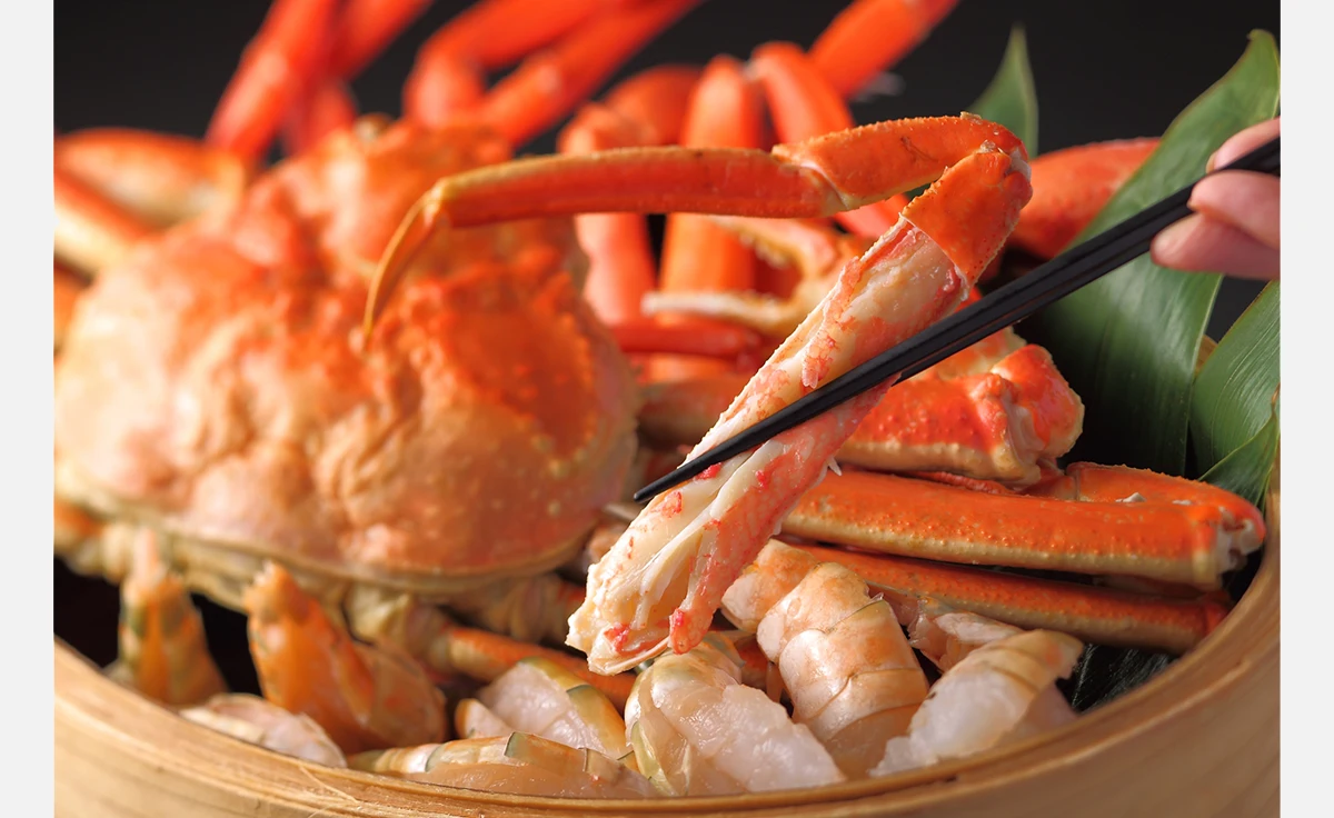 「神戸メリケンパークオリエンタルホテル」で“蟹 食べ放題” フェア開催