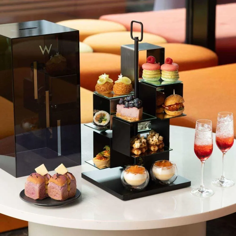 w大阪　アフタヌーンティー