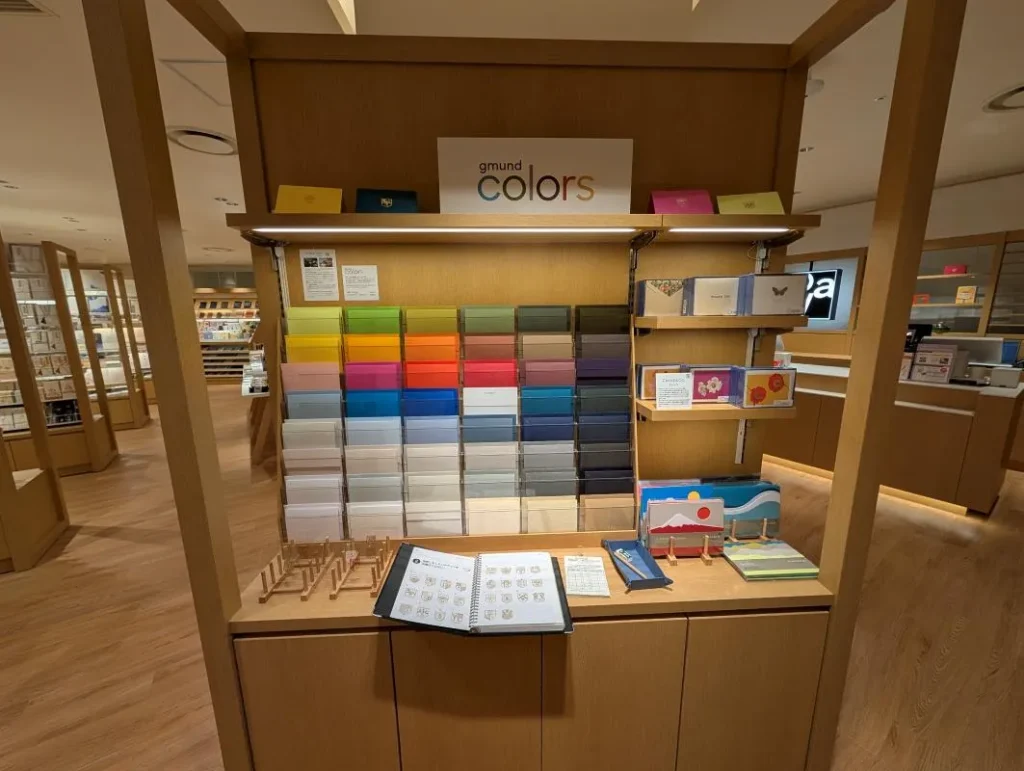 伊東屋の刻印＆箔押しサービス「My Emblem mini」のコーナー