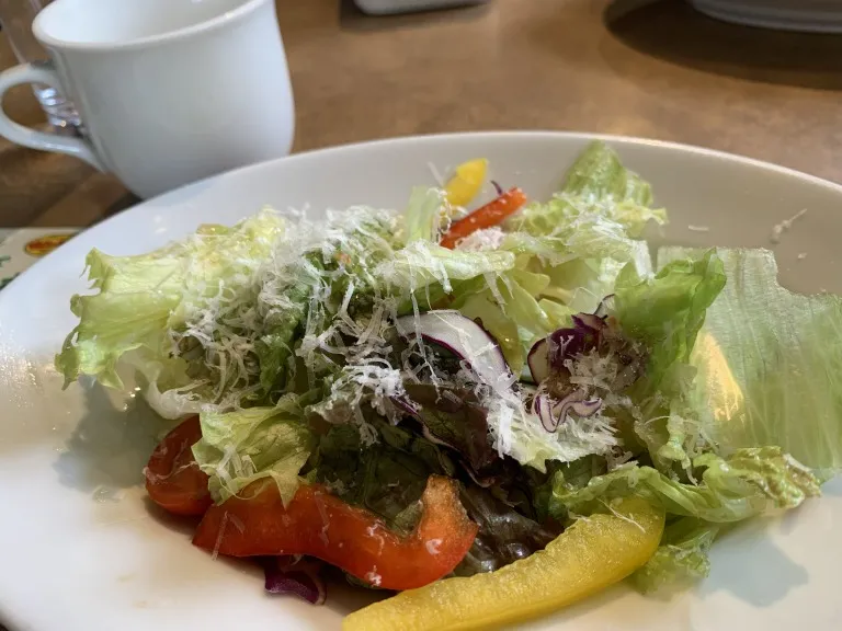 ジョリーパスタ　サラダ