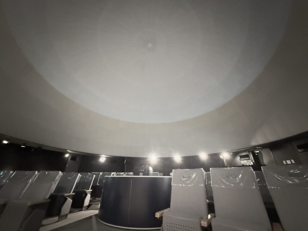 向日市天文館プラネタリウム