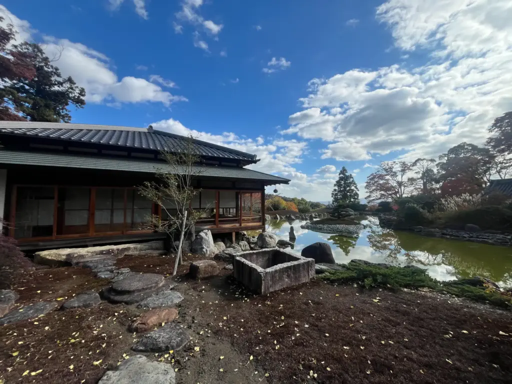 大門寺の日本庭園