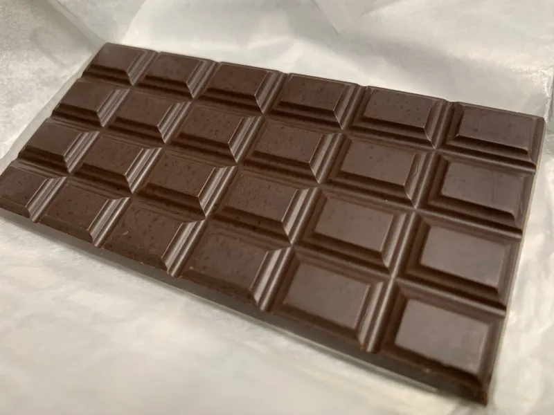 イノセンチュア　チョコ１枚