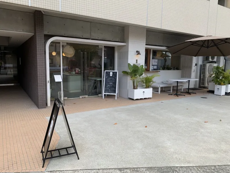 イノセンチュア　店舗外観