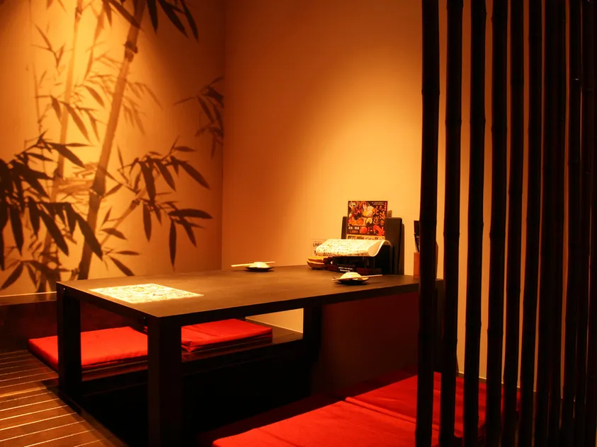 磯一 江坂店　内観