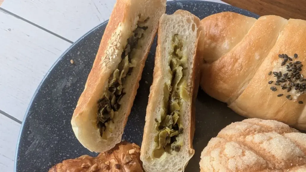 まんぷくパンの高菜パンなど