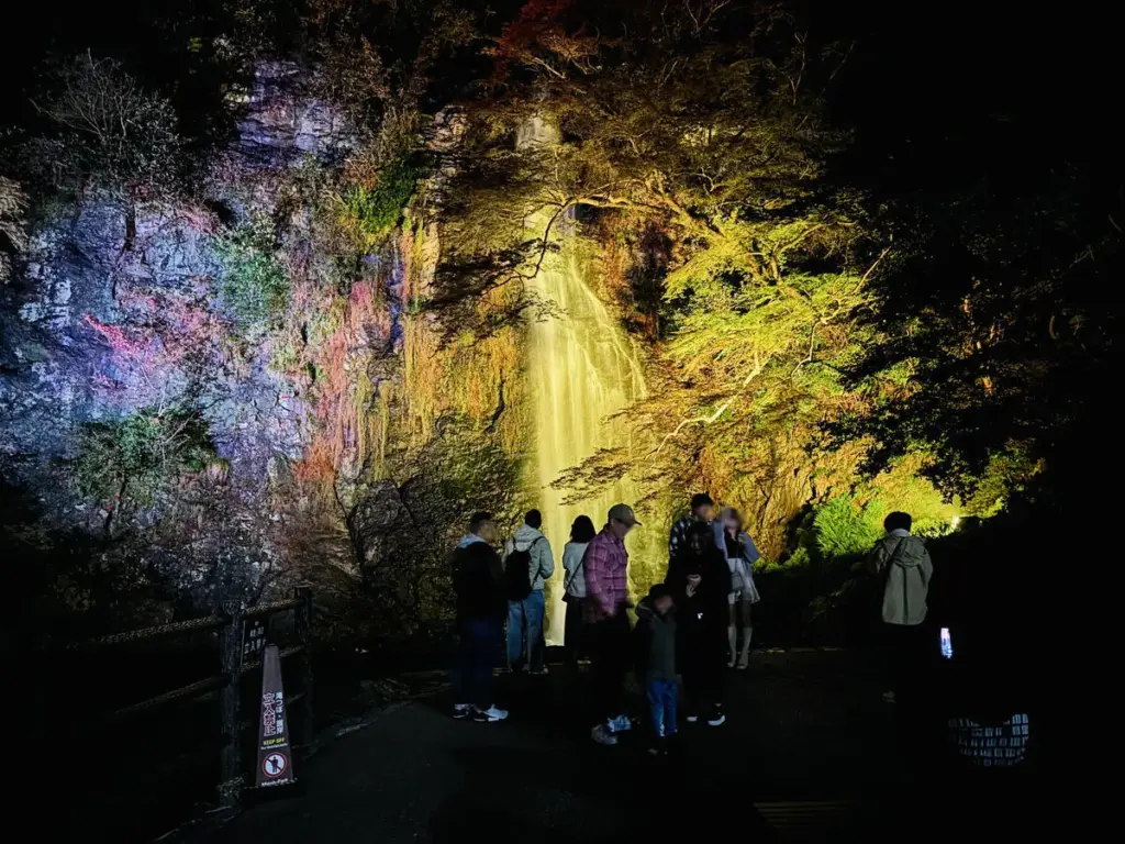 箕面公園　もみじまつり1
