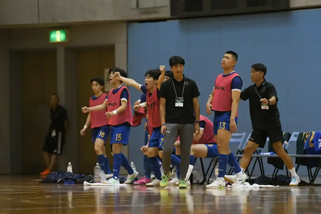 大阪成蹊大学フットサル部4