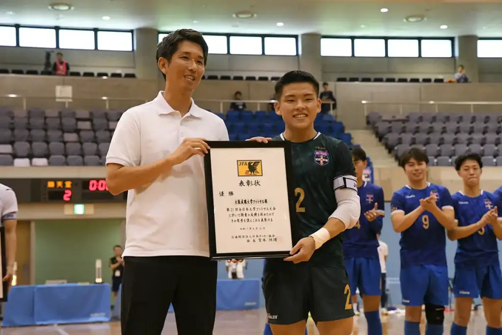 大阪成蹊大学フットサル部9