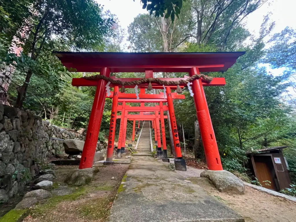 阿為神社の稲荷神社