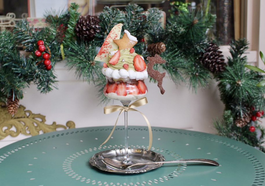 【川西市】ホリデー気分を盛り上げる美味しいクリスマスツリーを召し上がれ！『カフェ・ド・ナリオン』