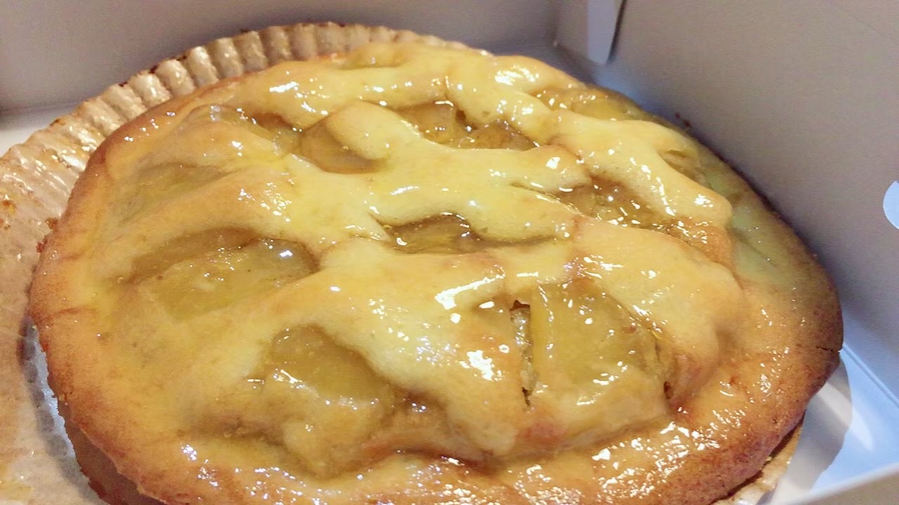 らぽっぽ♪クリスマス限定の“ホワイトポテトアップルパイ”阪急桂駅！改札前