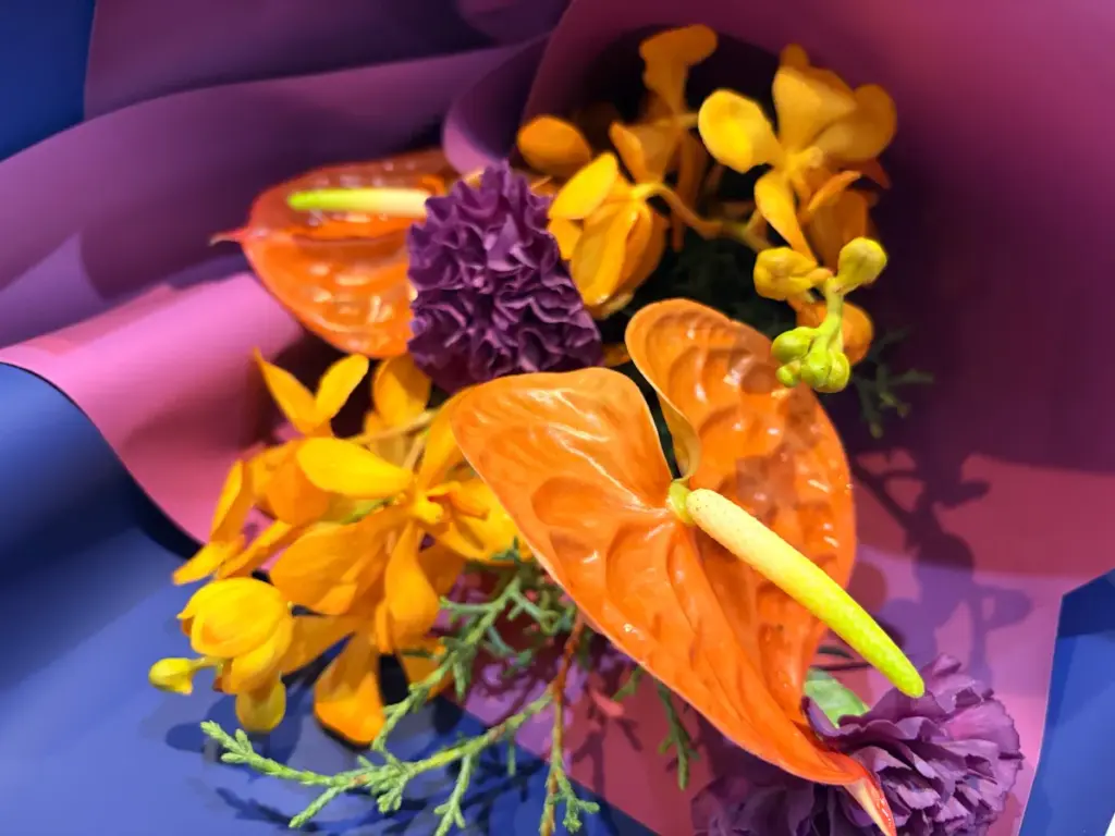 「プラム」の花束の仕上がり