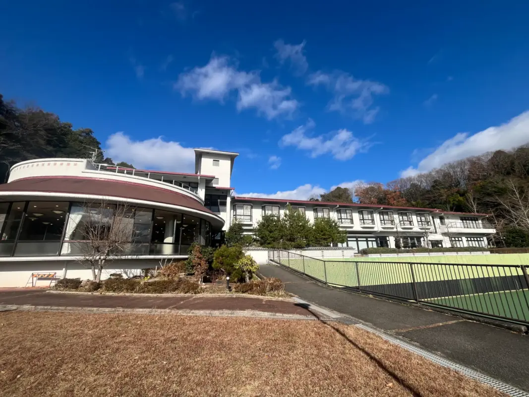 茨木・忍頂寺スポーツ公園内「竜王山荘」は気軽に使える日帰りスポット