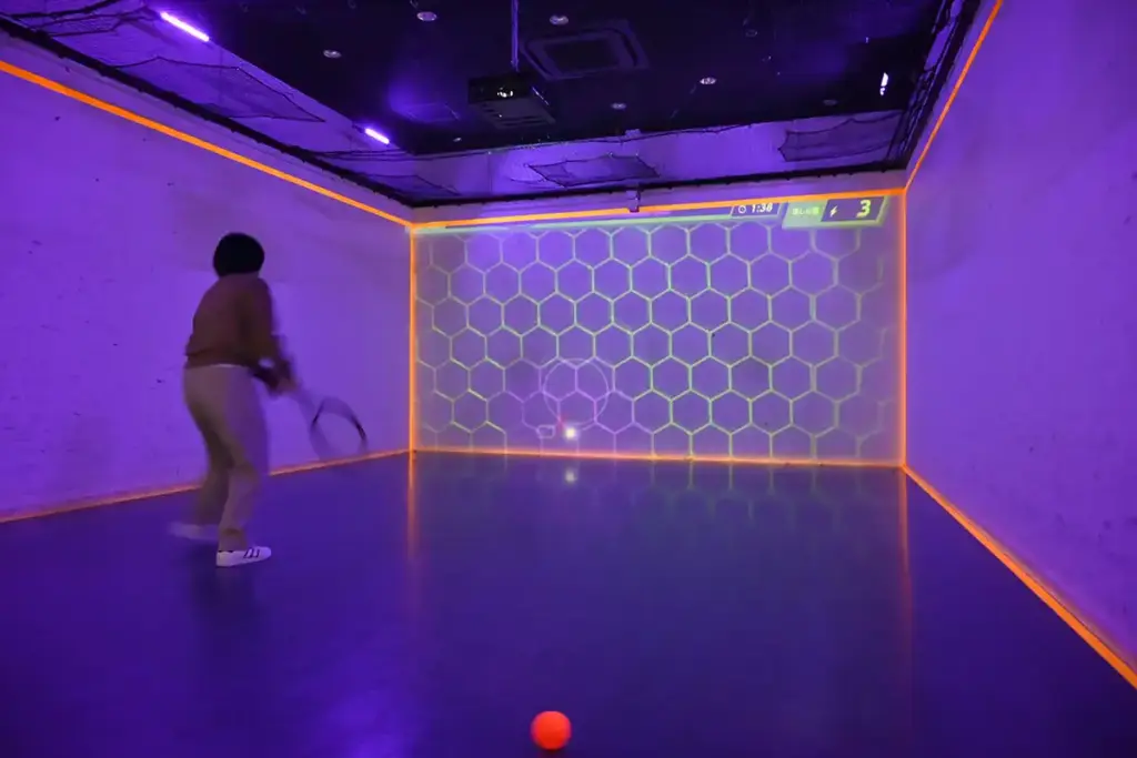 万博記念公園 VSPARK スカッシュ1