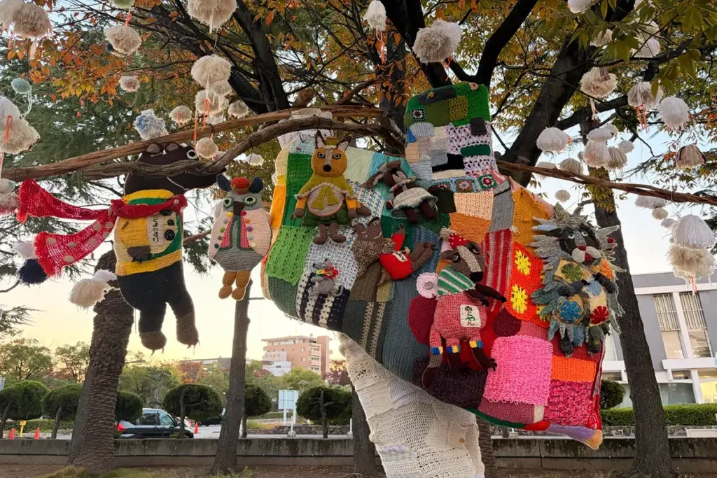 amuamuの作品「手ぶくろを買いに」