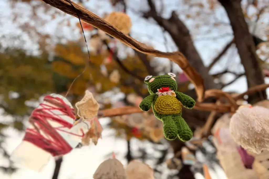 「amuamu」の作品のカエル