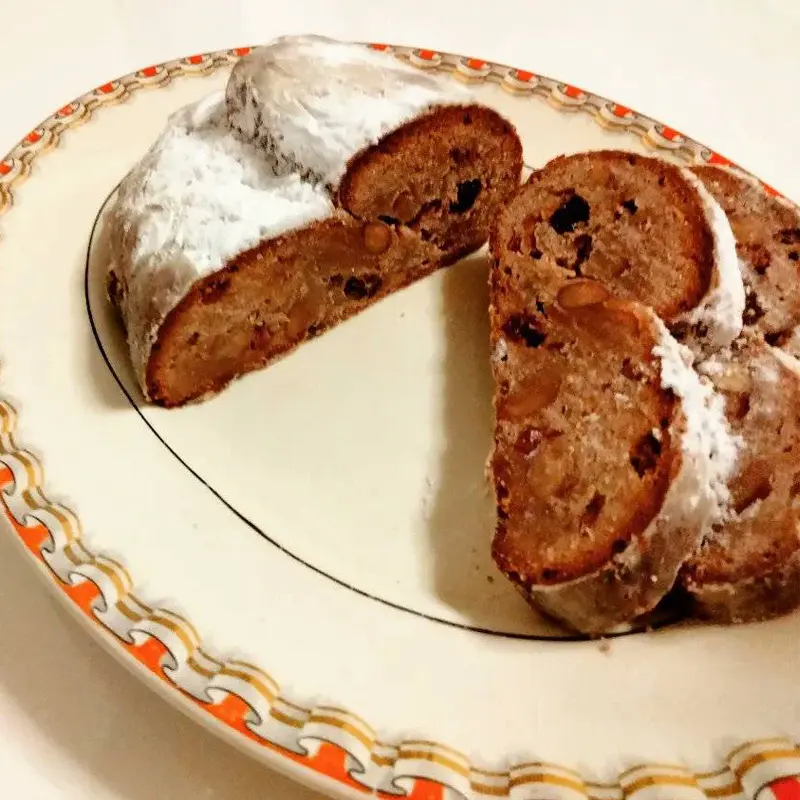 【川西市】シュトレンに音楽会、今月もイベント盛りだくさんの『ベーカリーシナノ』に注目♪