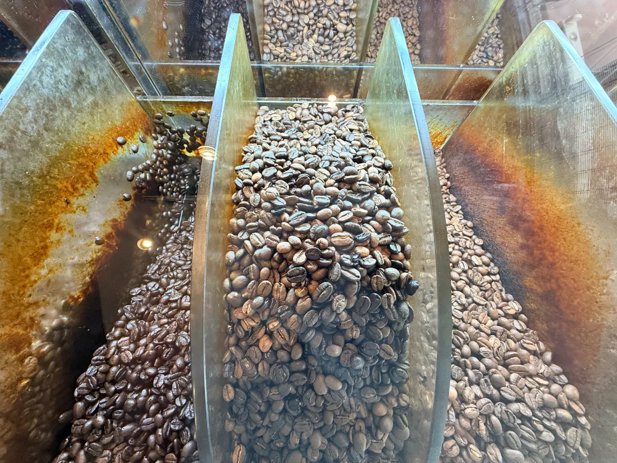 コーヒー豆が大晦日まで30％OFF！尼崎市南武庫之荘「KAFFEE FEKA」リニューアル直前セール実施中